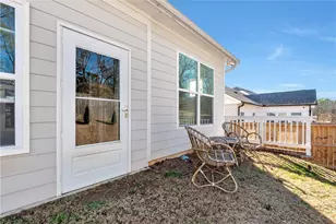 6968 Manchester Dr, Flowery Branch, GA 30542 - Photo 42