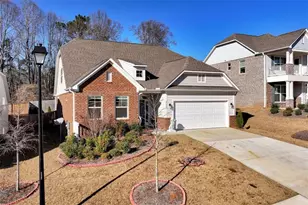 6968 Manchester Dr, Flowery Branch, GA 30542 - Photo 2