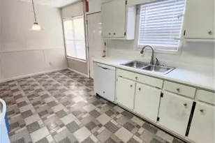 2741 Glendale Dr, Gainesville, GA 30507 - Photo 10