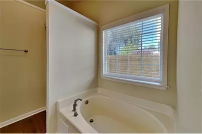 3165 Bellestone Court, Marietta, GA 30066 - Photo 10