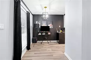 754 Garden View Dr, Stone Mountain, GA 30083 - Photo 14