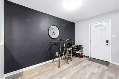 754 Garden View Drive, Stone Mountain, GA 30083 - Photo 2