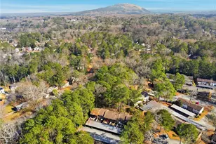 754 Garden View Dr, Stone Mountain, GA 30083 - Photo 28