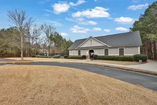 725 Somerset Vale Dr, Lawrenceville, GA 30044 - Photo 38