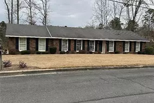 112 Thornwood Dr SW, Rome, GA 30165 - Photo 1