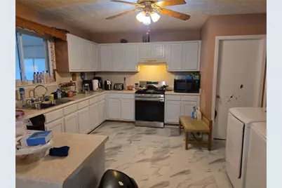 602 Hurt Road SW, Smyrna, GA 30082 - Photo 4