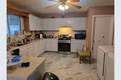 602 Hurt Road SW, Smyrna, GA 30082 - Photo 4