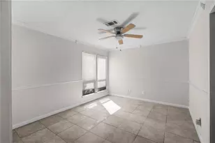 990 Chapman Ln, Stone Mountain, GA 30088 - Photo 6