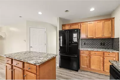 8860 Penbrooke Court, Cumming, GA 30028 - Photo 18