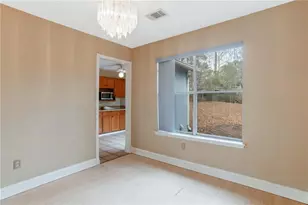 1530 Pin Oak Ln SE, Conyers, GA 30094 - Photo 4