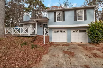 1530 Pin Oak Lane SE, Conyers, GA 30094 - Photo 2