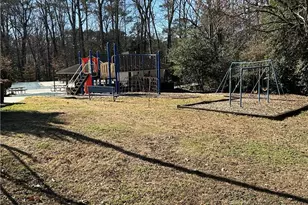 1597 Princess Cir NE, Atlanta, GA 30345 - Photo 50