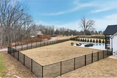 644 East Lake Drive, Gainesville, GA 30506 - Photo 16