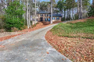 1514 Howell Highlands Dr, Tucker, GA 30087 - Photo 4