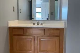 795 Hammond Dr, Atlanta, GA 30328 - Photo 8