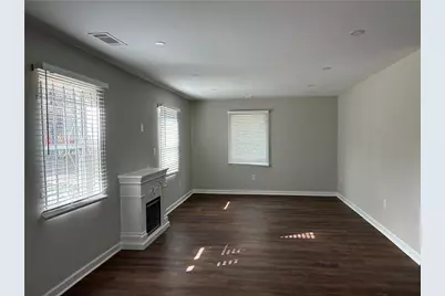 1104 Oak Knoll Terrace SE, Atlanta, GA 30315 - Photo 4