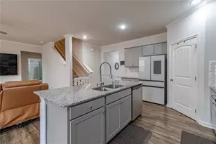 4775 Burningbush Way, Cumming, GA 30040 - Photo 10