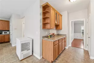 2393 Shady Maple Ln, Loganville, GA 30052 - Photo 10