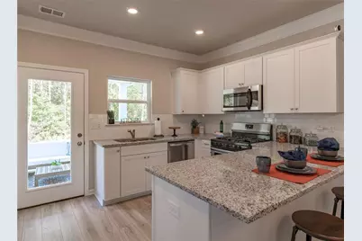 142 Fair Oak Lane, Calhoun, GA 30701 - Photo 8