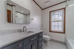 948 Hampton Trail NW, Lilburn, GA 30047 - Photo 18