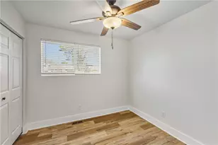 3822 Stephanie Dr SW, Atlanta, GA 30331 - Photo 14