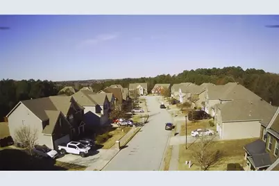 516 Georgia Circle, Loganville, GA 30052 - Photo 4