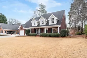 2800 Towne Village Dr, Duluth, GA 30097 - Photo 2