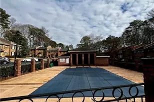 3888 York Pl, Decatur, GA 30032 - Photo 2