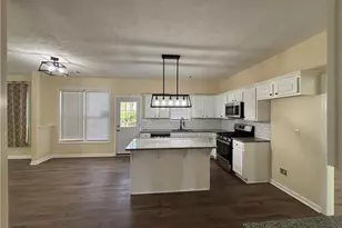 3819 Wheaton Ct, Snellville, GA 30039 - Photo 16