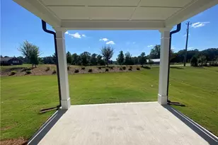 372 Glenside Dr, Jefferson, GA 30549 - Photo 14