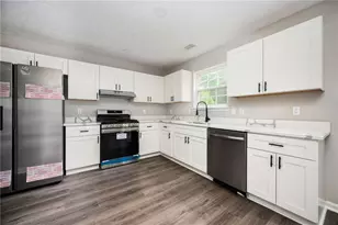 3230 Deer Valley Dr NW, Acworth, GA 30101 - Photo 2