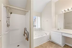 2633 Newtons Crest Cir, Snellville, GA 30078 - Photo 22