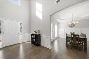 3016 Friendship Ct, Buford, GA 30519 - Photo 4