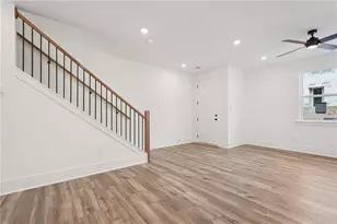 1563 Driggs Dr NW, Atlanta, GA 30318 - Photo 6