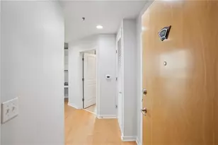 3324 Peachtree Rd NE, Atlanta, GA 30326 - Photo 28