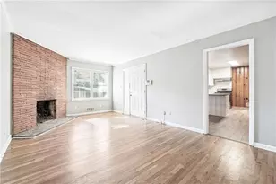 2073 E Roxboro Rd NE, Brookhaven, GA 30324 - Photo 4