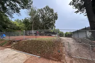 1196 Mobile St NW, Atlanta, GA 30314 - Photo 2