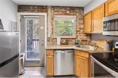 561 Formwalt Street SW #3, Atlanta, GA 30312 - Photo 6