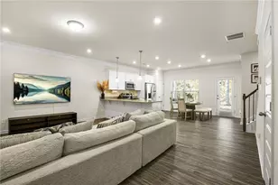 2070 Ravencliff Dr, Austell, GA 30168 - Photo 4