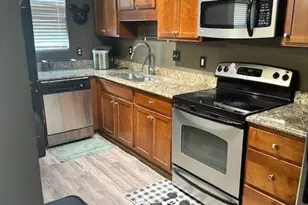 105 N River Dr, Atlanta, GA 30350 - Photo 4