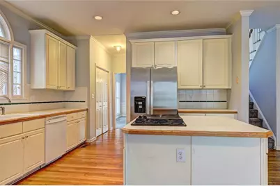 980 Laurel Springs Lane, Marietta, GA 30064 - Photo 10