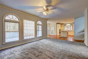 980 Laurel Springs Ln, Marietta, GA 30064 - Photo 8