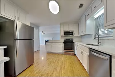 3205 Wellbrook Drive, Loganville, GA 30052 - Photo 4