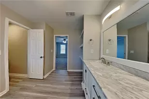 210 Timber Laurel Ct, Lawrenceville, GA 30043 - Photo 12