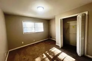 2944 Cherry Blossom Ln, Atlanta, GA 30344 - Photo 2