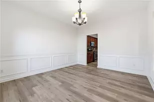 107 Hidden Lake Cir, Canton, GA 30114 - Photo 6