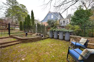 2150 Wenlok Trail NE, Marietta, GA 30066 - Photo 14