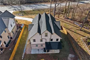 658 Rockbridge Rd, Lilburn, GA 30047 - Photo 10