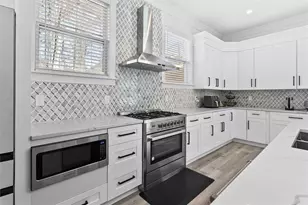 658 Rockbridge Rd, Lilburn, GA 30047 - Photo 32