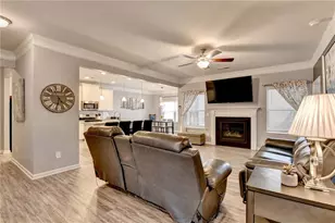 712 Owens Cir, Canton, GA 30115 - Photo 10